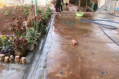 hình ảnh nhà trường vệ sinh phòng dịch covi19