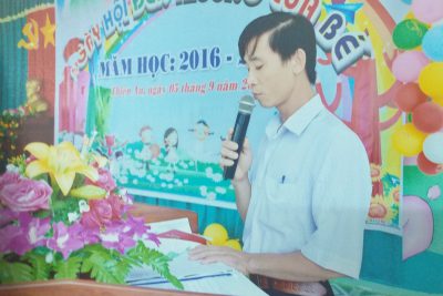 phối hợp với chính quyền địa phương trong mọi hoạt động của  các năm học